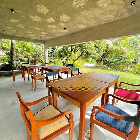 Muthu Nila Villas- Mirissa Exterior photo