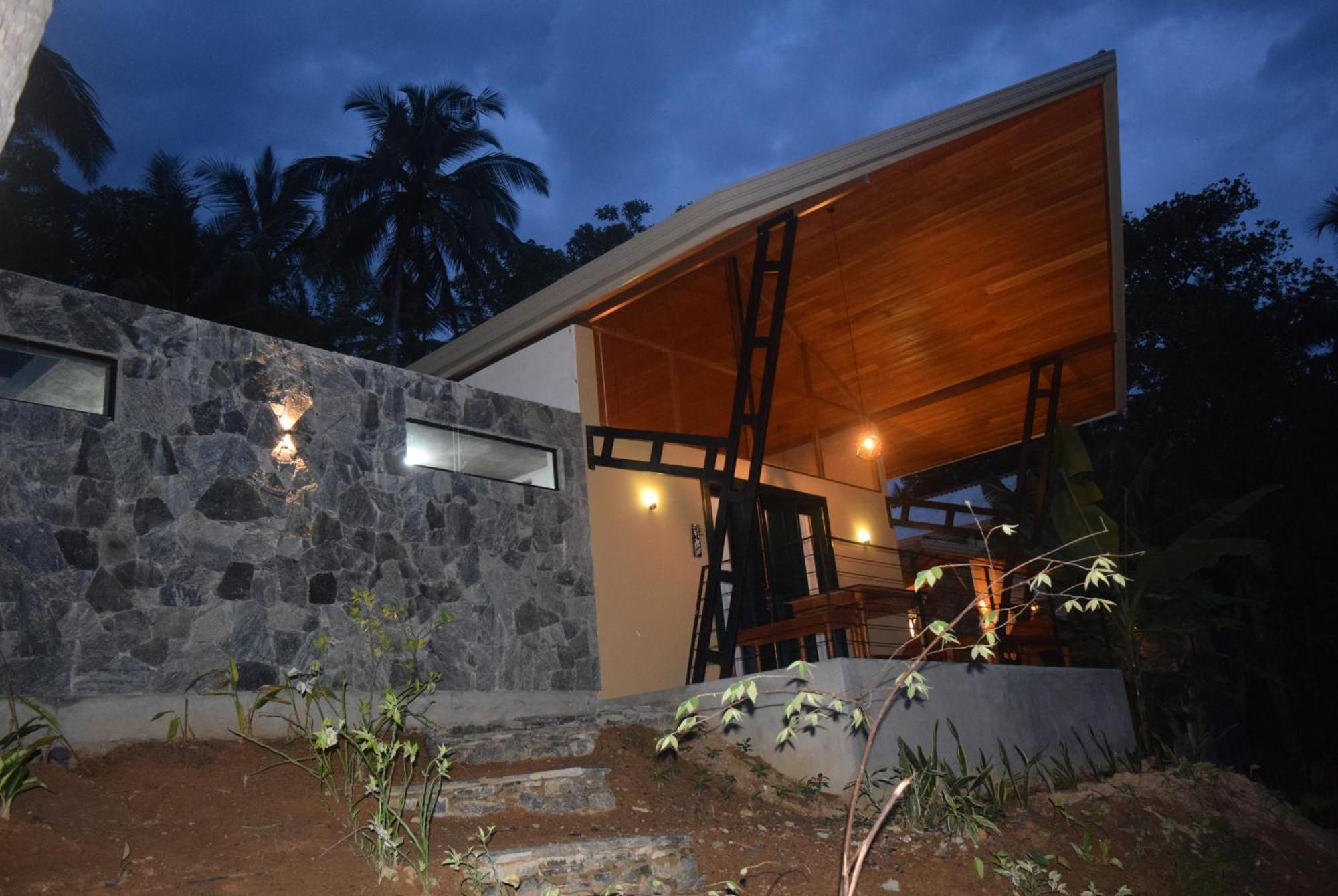 Muthu Nila Villas- Mirissa Exterior photo