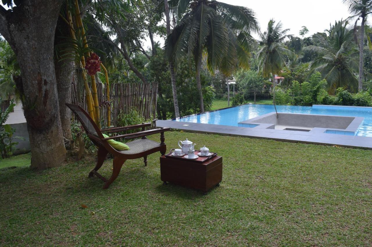 Muthu Nila Villas- Mirissa Exterior photo