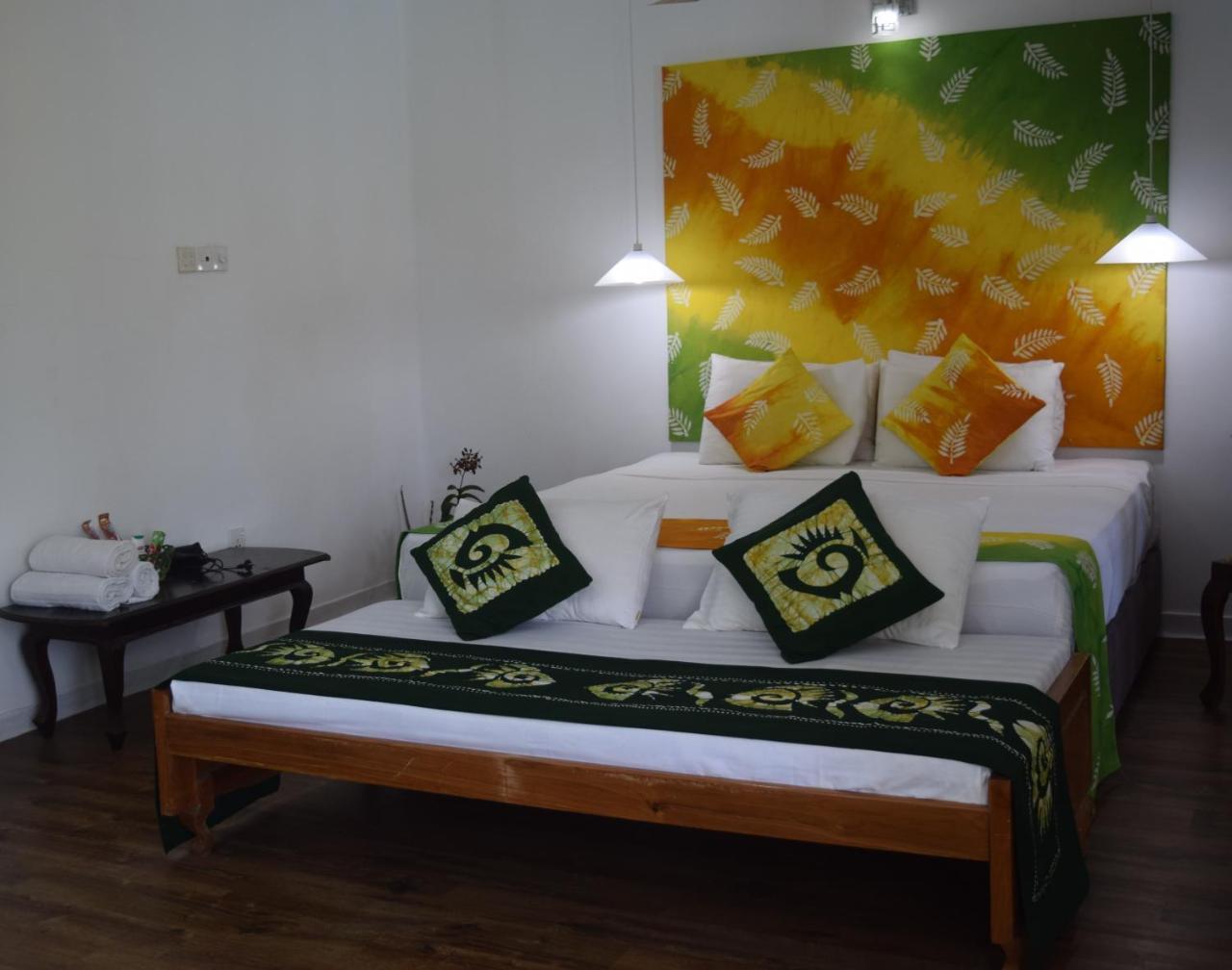Muthu Nila Villas- Mirissa Exterior photo
